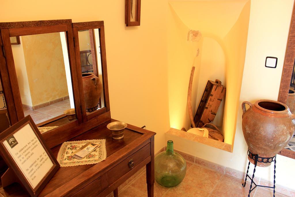 La Muralla Sabiote Luaran gambar